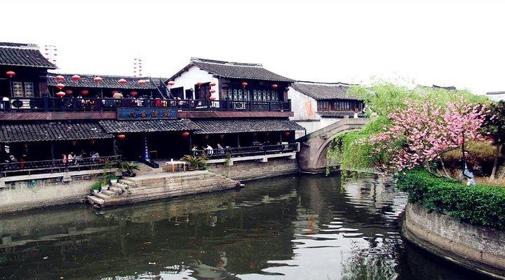 陇西县委书记祁雪峰开展春节前走访慰问活动